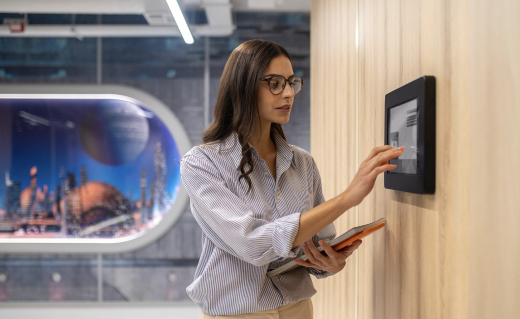 Smart Lockers